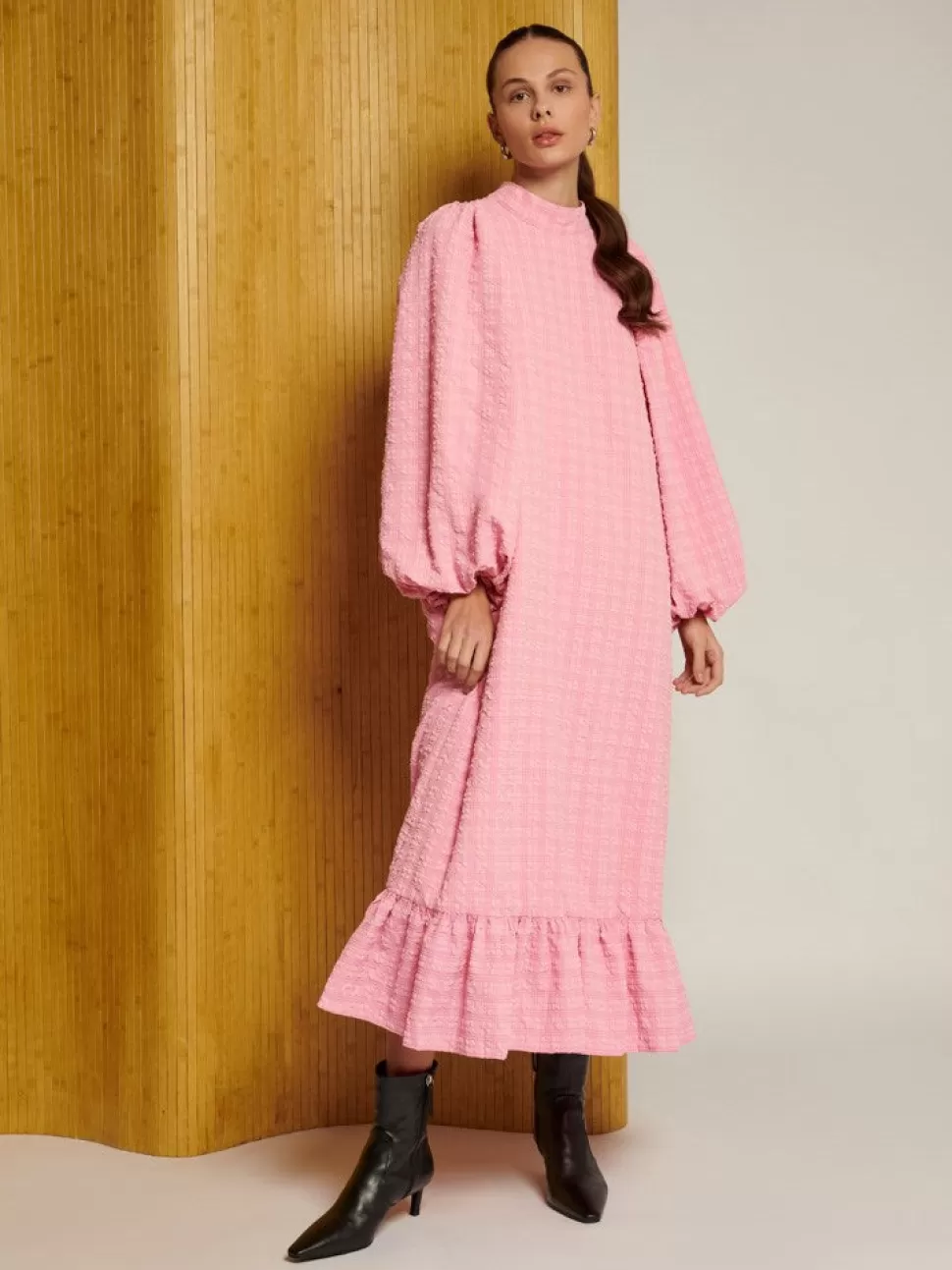 Dresses | Ghospell | Sister Jane Ghospell Paula Seersucker Midi Dress Cerise Pink